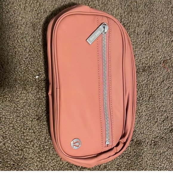 lululemon athletica Handbags - LULU BELT BAG